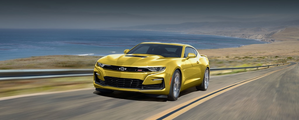 Súper carro deportivo de lujo Chevrolet Corvette 2024, el Stingray más potente de la historia gracias a sus 495 HP.