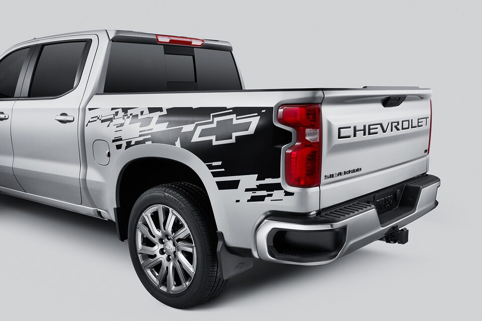 Decal lateral para caja en negro con emblema Chevrolet para Cheyenne ZR2 BISON 2025